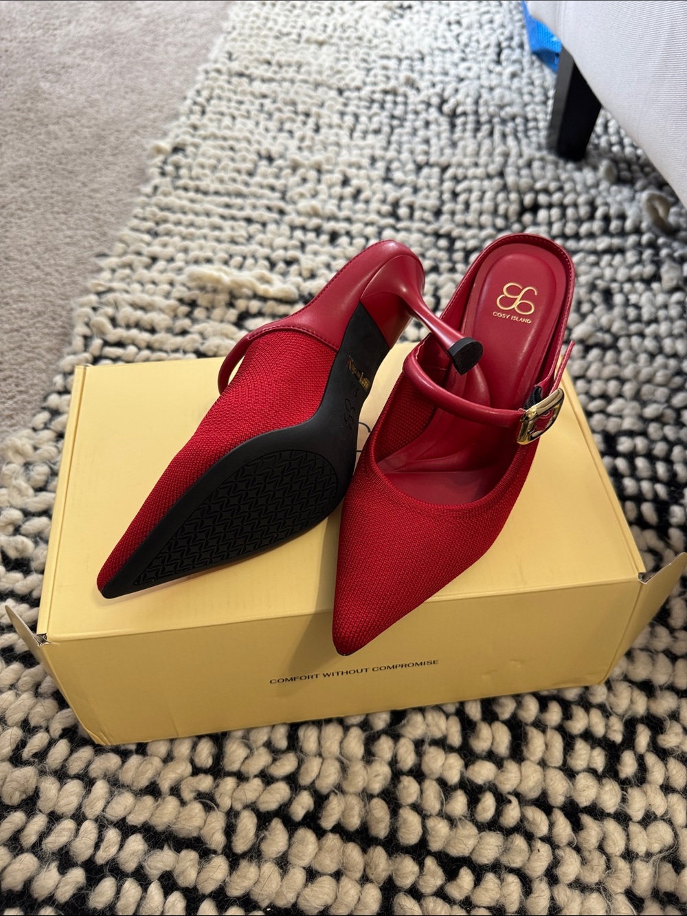 New Sz 5 Cost Island Red Pointed Slingback Heels with Buckle